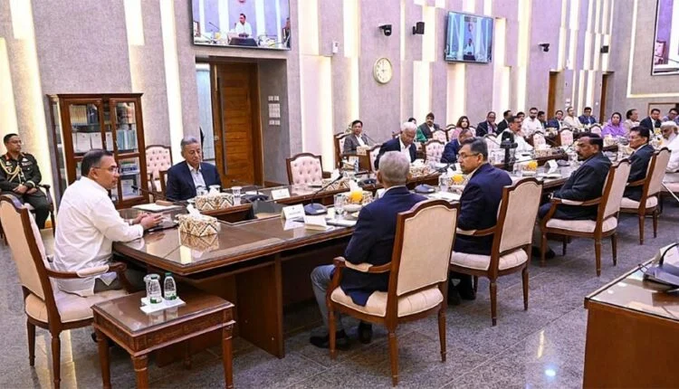 রমজানে নিরবচ্ছিন্ন বিদ্যুৎ ও বাজার স্থিতিশীলতা নিশ্চিত করার নির্দেশ প্রধানমন্ত্রীর