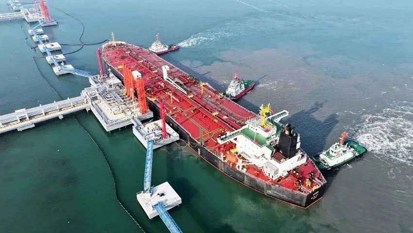 সৌদি থেকে আসছে আরও ১ লাখ টন অপরিশোধিত তেল