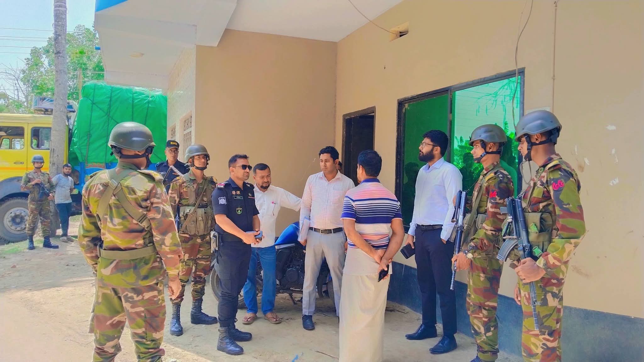 কালিগঞ্জ উপজেলার আব্দুল খালি রাস্তার কাজ উদ্বোধন করলেন এমপি মুহা: রবিউল বাসার