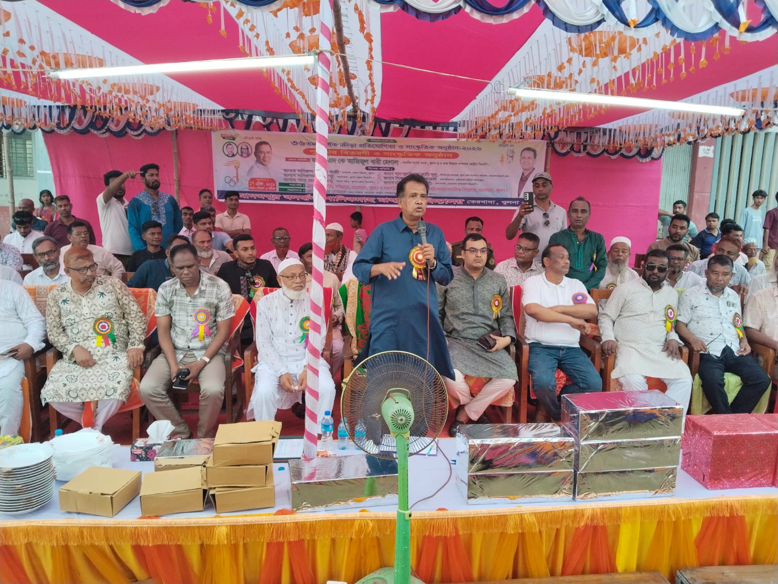 সৃজনশীল কর্মকান্ডের মাধ্যমে নিজেদেরকে যোগ্য নাগরিক হিসেবে গড়ে তুলতে হবে- এমপি আজীজুল বারী হেলাল