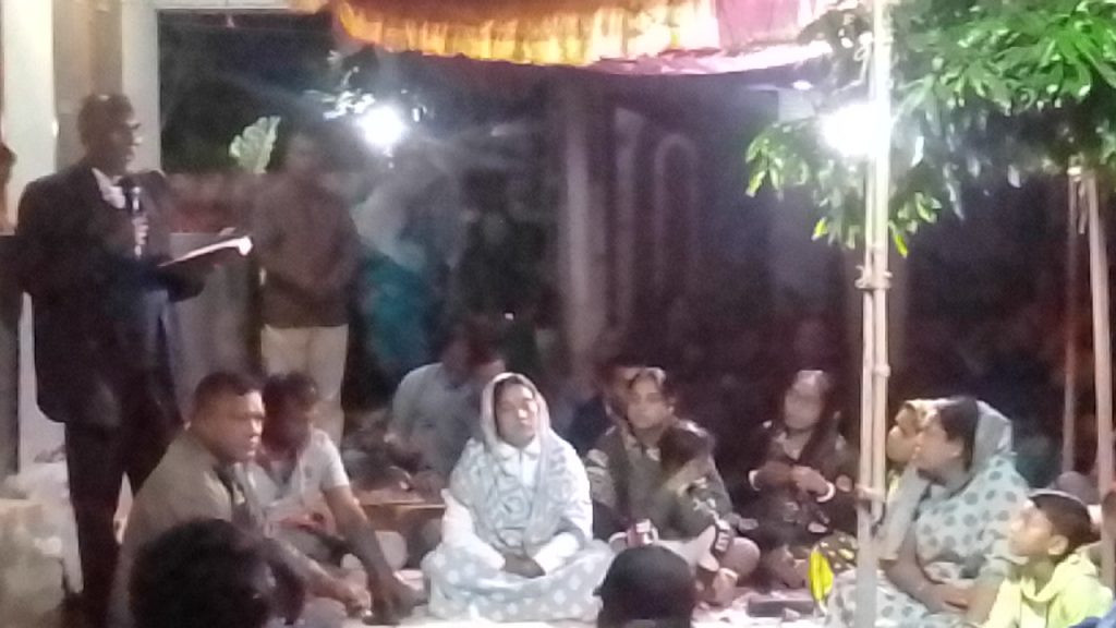 সাতক্ষীরা মিশন স্কুলের সাবেক প্রধান শিক্ষকের পুত্র চন্দনের সুস্থতা কামনায় প্রার্থনা