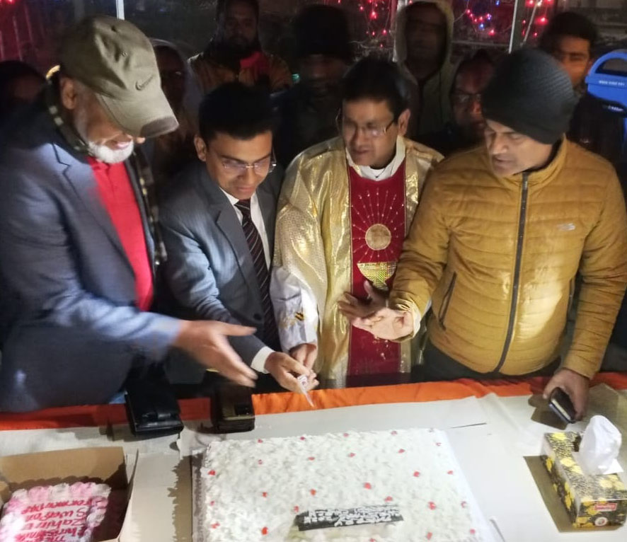 গৌরনদীতে শুভ বড়দিন উদ্যাপন