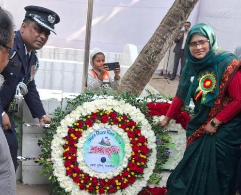 সাতক্ষীরায় বিভিন্ন সংগঠনের উদ্যোগে মহান বিজয় দিবস উদযাপন